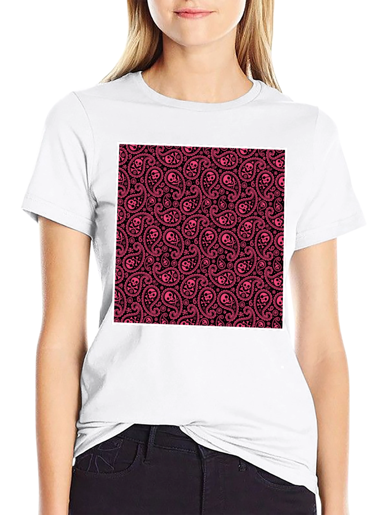 Edgy Paisley Skull T-Shirt - Black