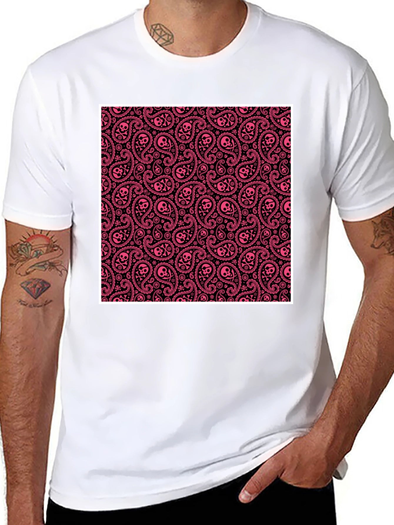 Edgy Paisley Skull T-Shirt - Black
