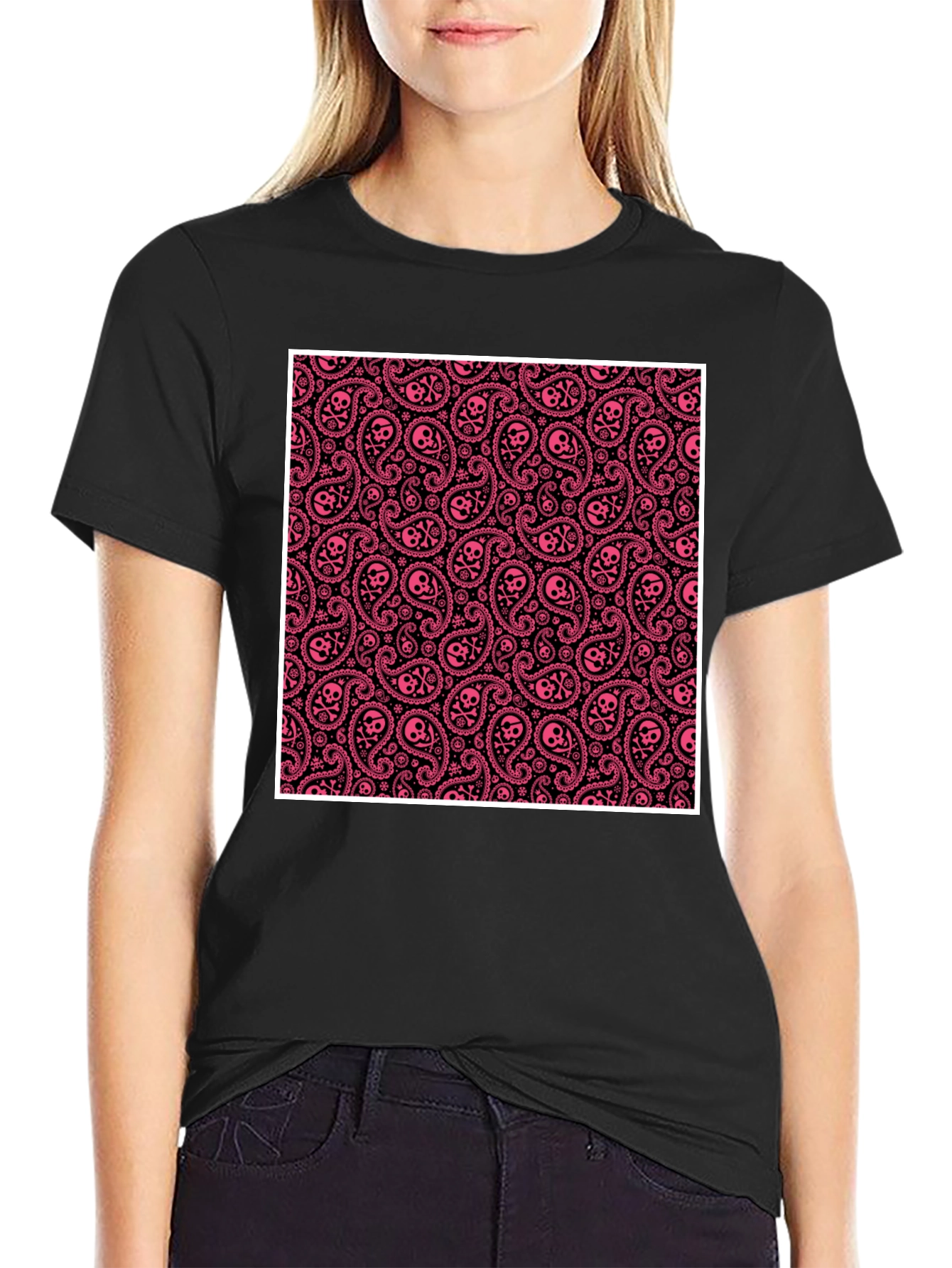 Edgy Paisley Skull T-Shirt - Black