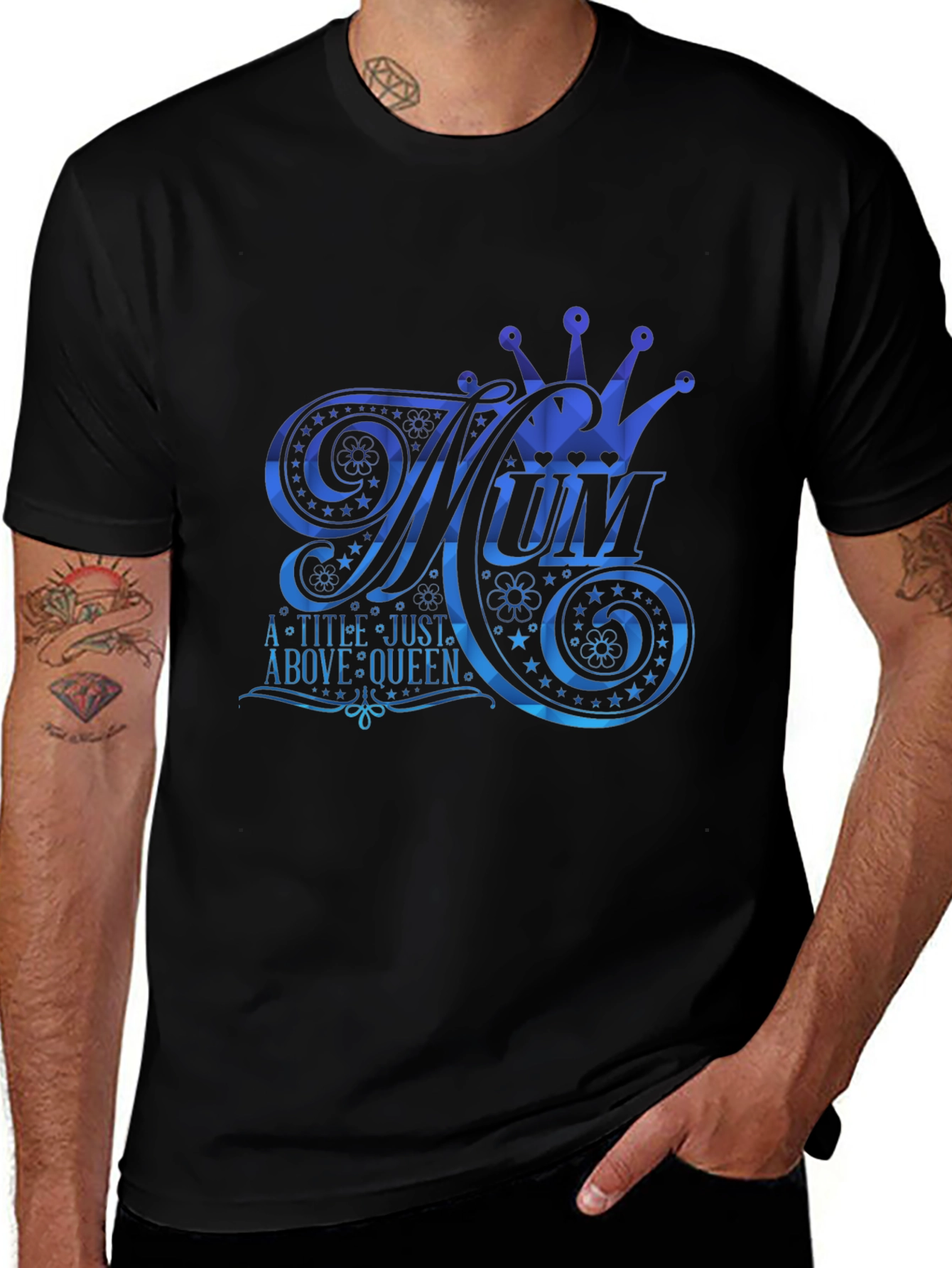 Mum Queen Graphic Tee