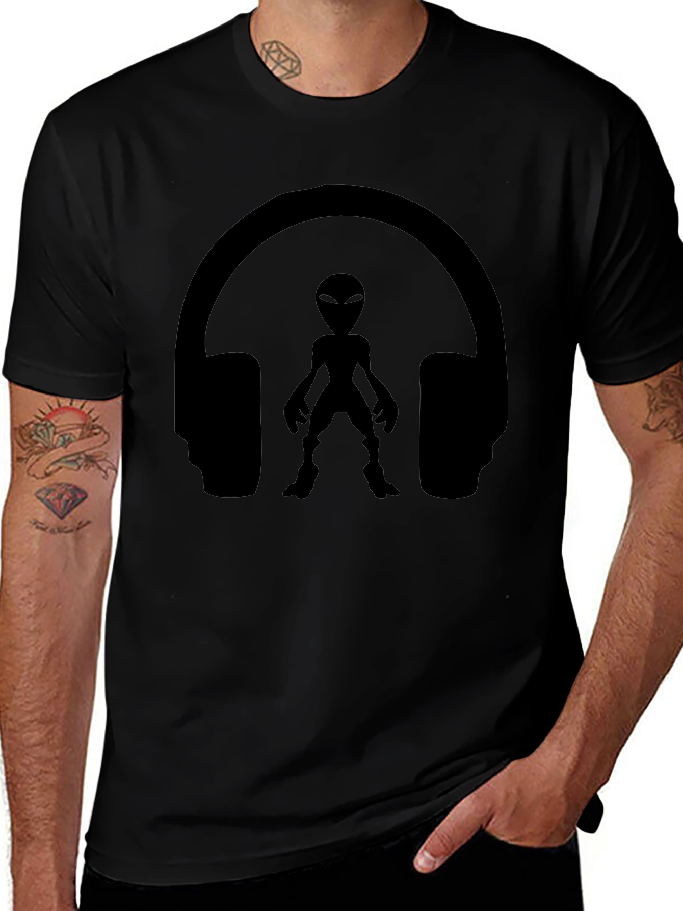 Alien DJ T-Shirt - Black Cotton Graphic Tee