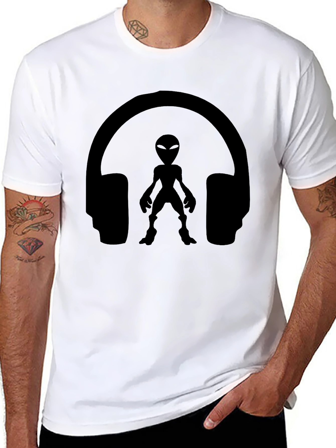Alien DJ T-Shirt - Black Cotton Graphic Tee