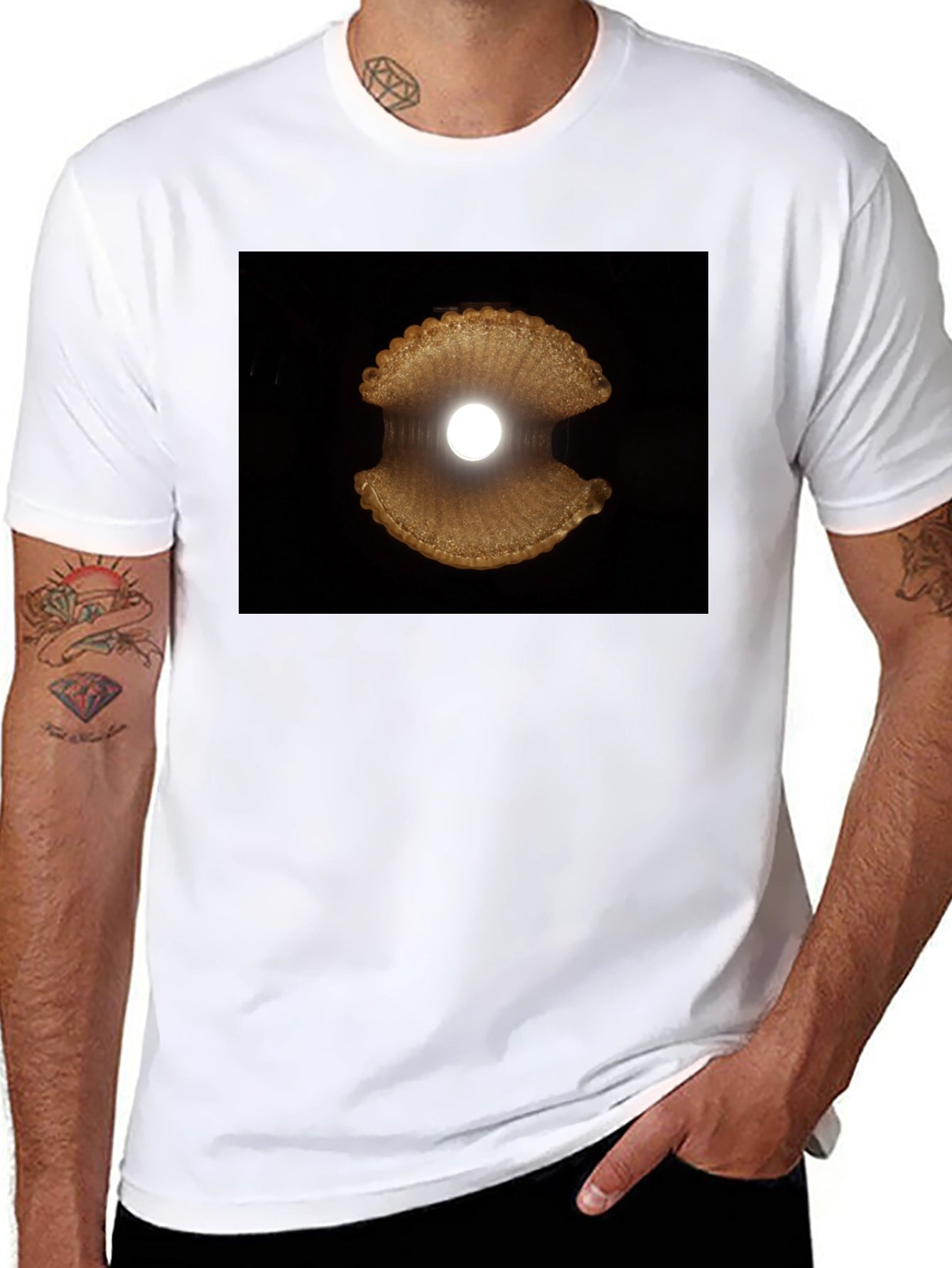 Abstract Sea Shell Graphic Tee - Modern Black T-Shirt