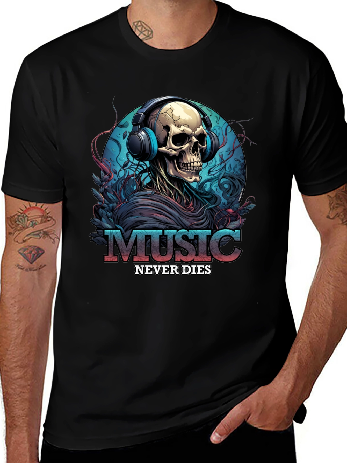 Music Never Dies Graphic T-Shirt