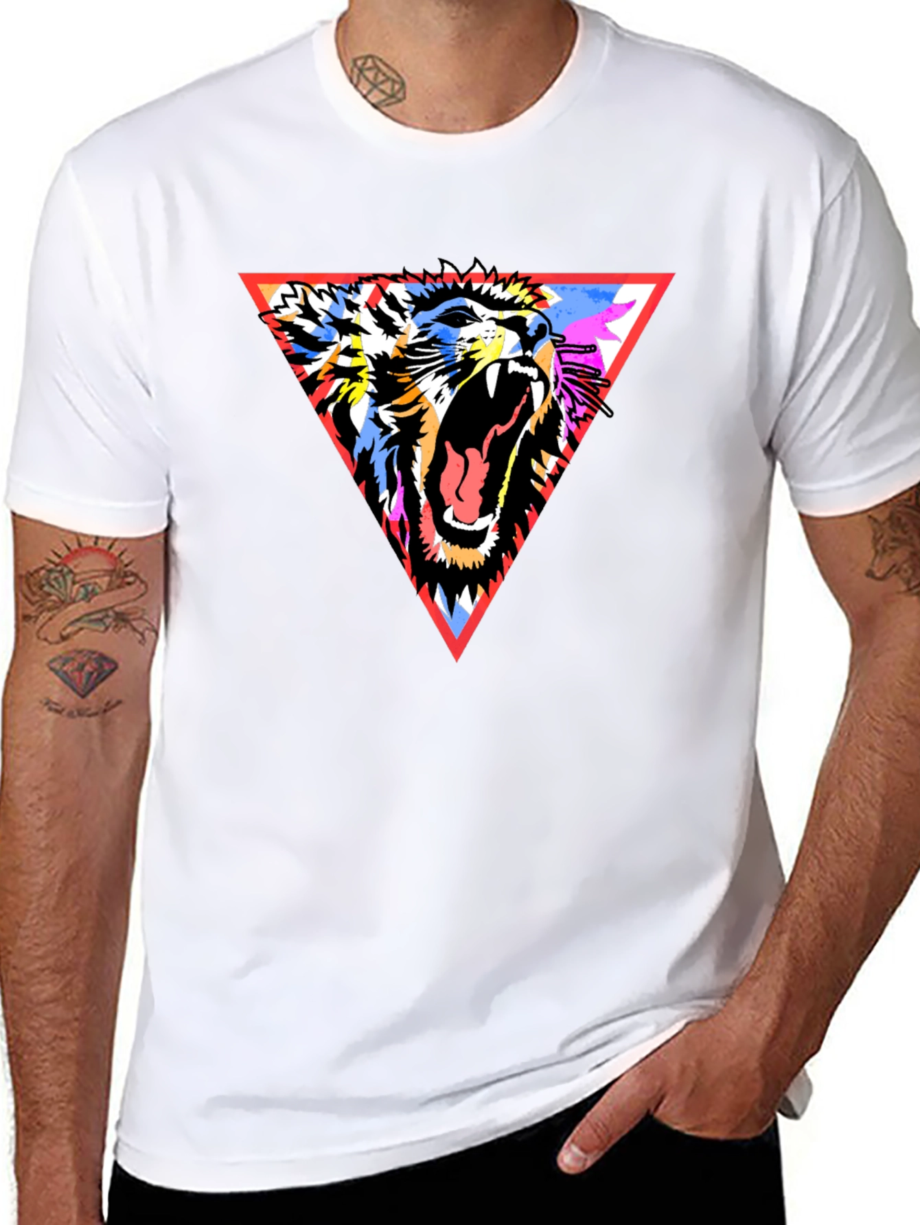 Lion Triangle Graphic Print Black T-Shirt