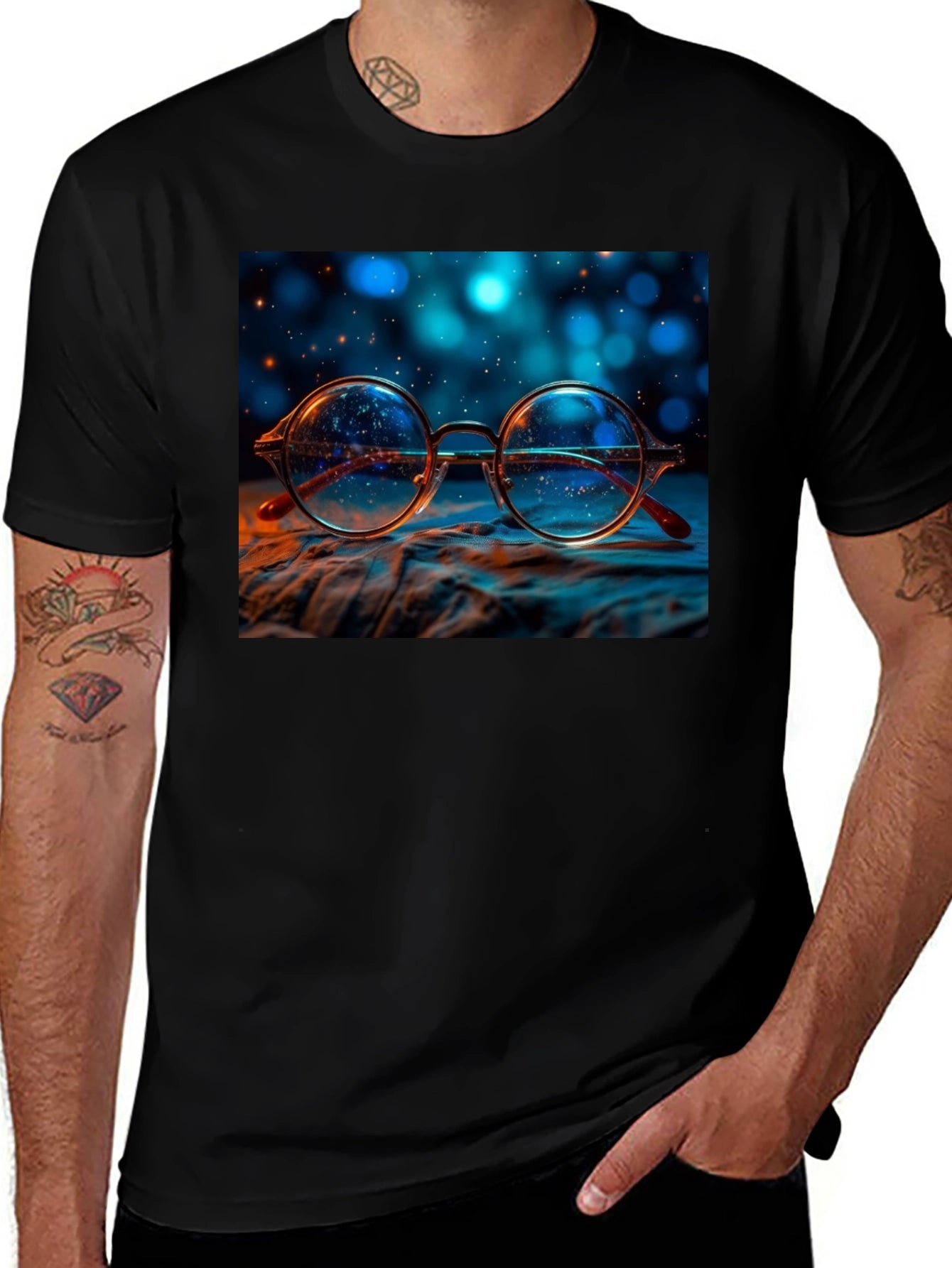 Round Glasses Print Black T-Shirt